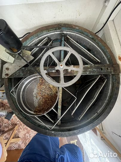 Медогонка 4 рамочная