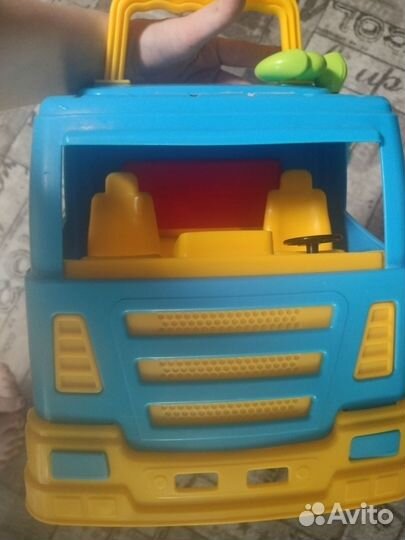 Детская машинка каталка толокар