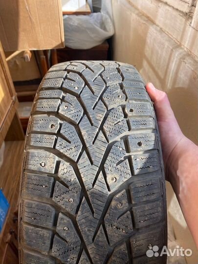Gislaved NordFrost 100 185/55 R15 86T