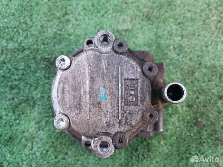 Насос Гура Renault logan, Sandero