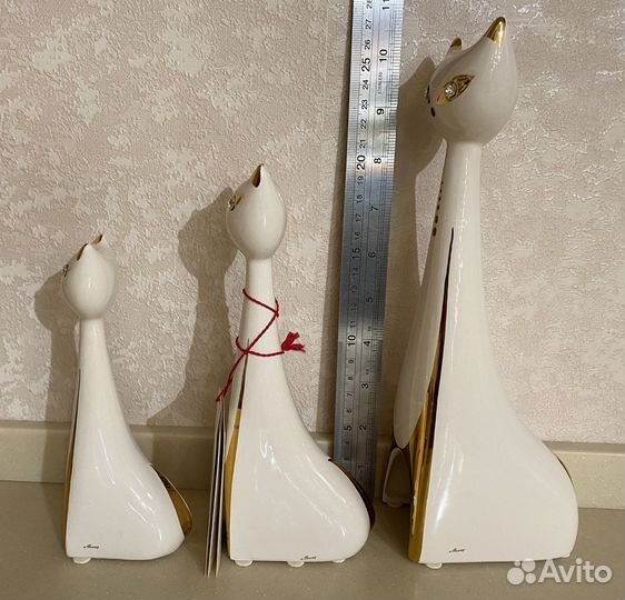 Фарфоровые статуэтки 
