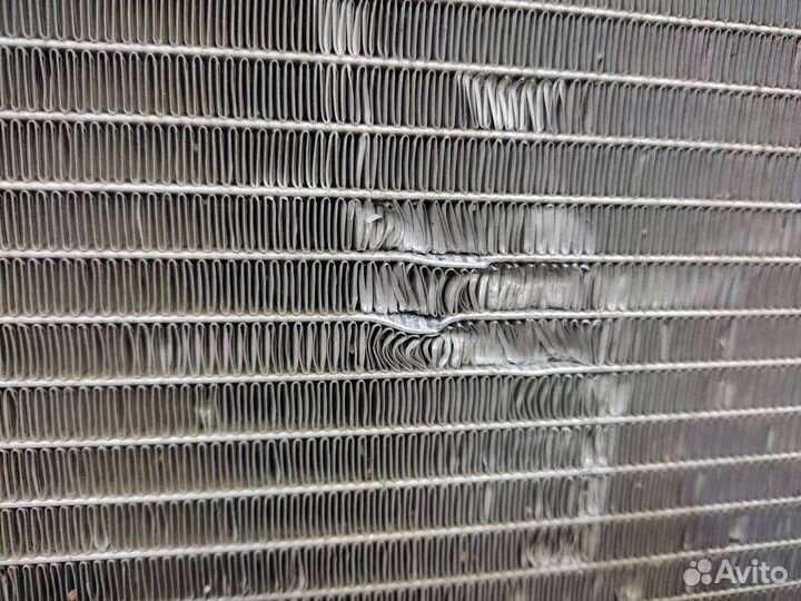 Радиатор кондиционера Volkswagen Polo MK5 2011