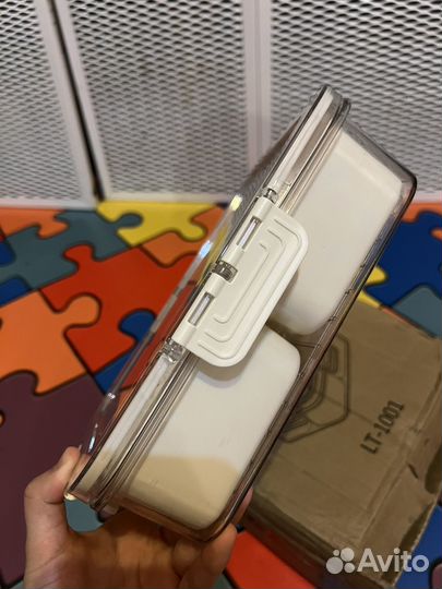 Контейнеры с отсеками