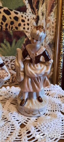 Фарфоровые статуэтки