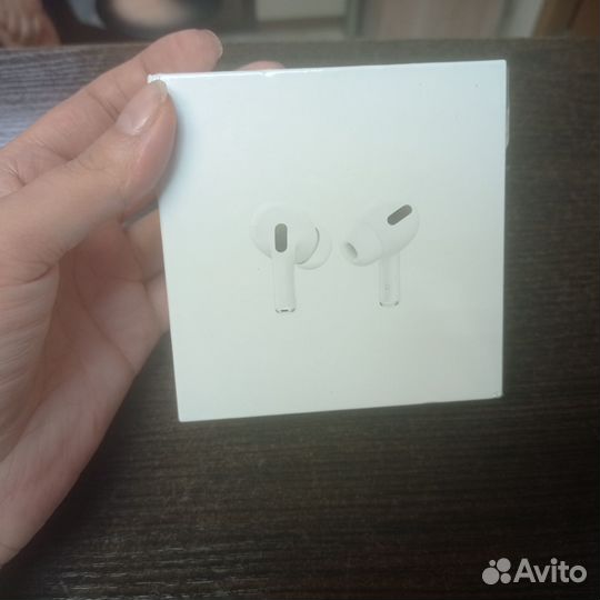 Apple airpods pro, часы apple Watch ultra 2