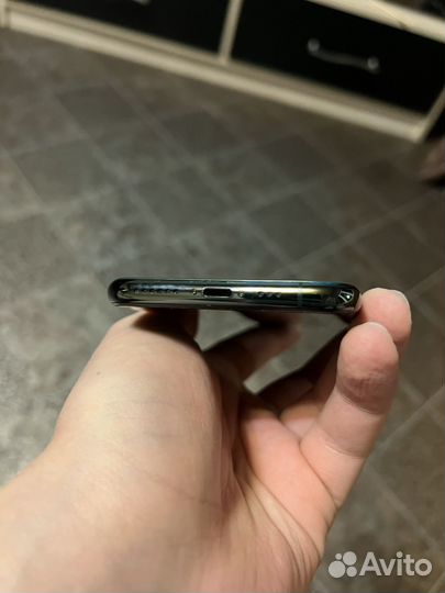 iPhone 11 Pro, 64 ГБ