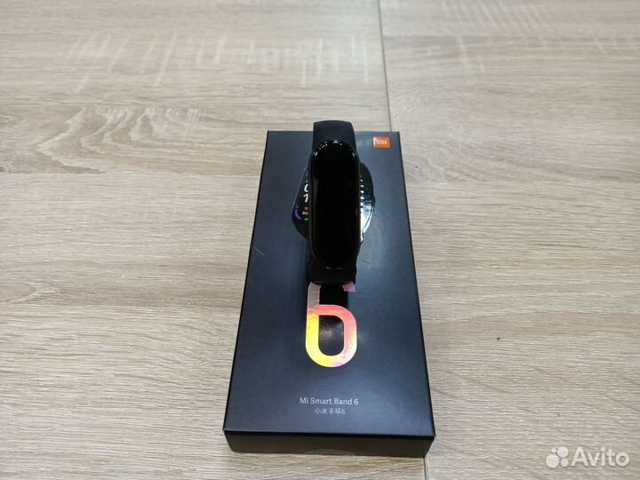 Браслет Xiaomi Mi Band 6