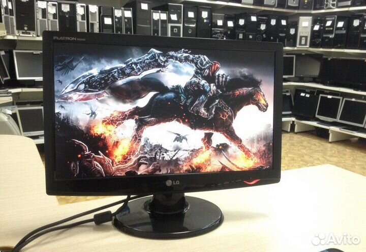 Монитор LG Flatron W2043S 20