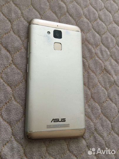 Телефон asus