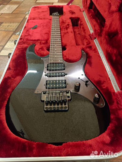 Электрогитара Ibanez Prestige RG2550E Japan + кейс