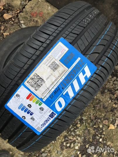 Hilo Vantage XU1 215/45 R17 91W
