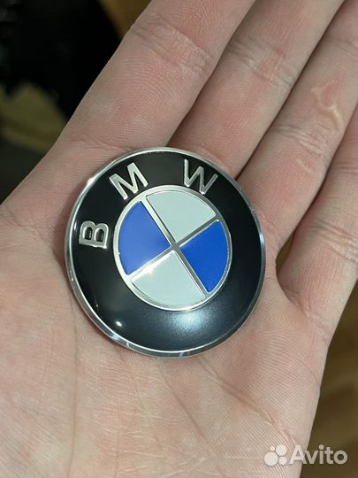 Эмблема BMW в AIR BAG руля F30, F31, F35, F80