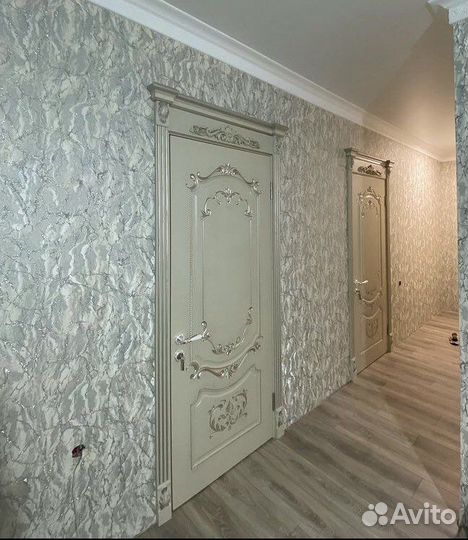 Установшик дверей