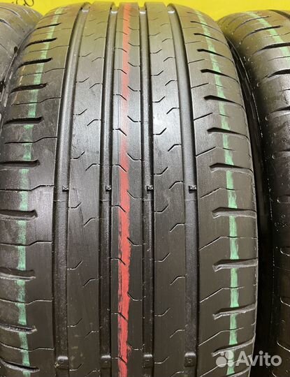 Continental ContiEcoContact 5 215/55 R17 94V