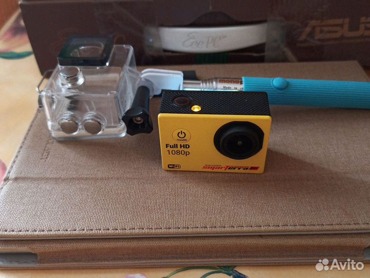 Экшн камера и монопод