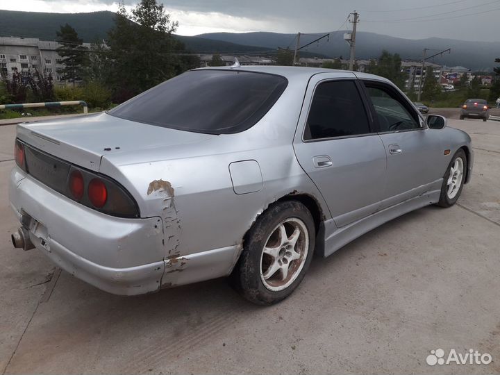 Ниссан Скайлайн R 33 (9-е покол.) в полный разбор