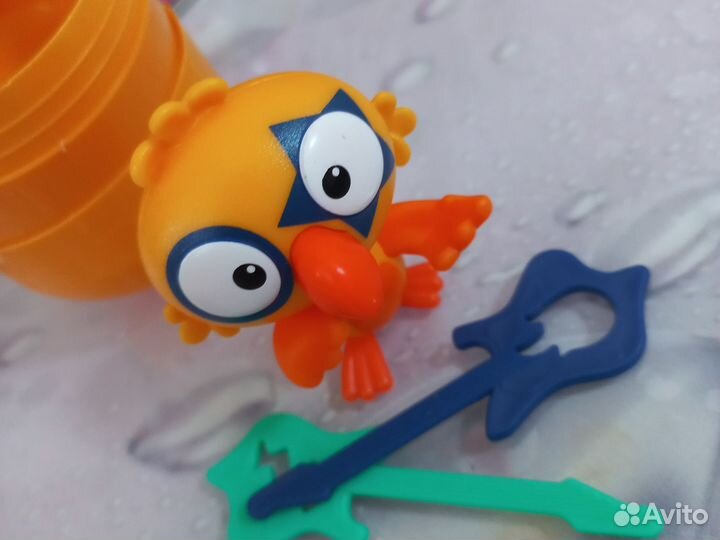 Игрушка из киндера макси