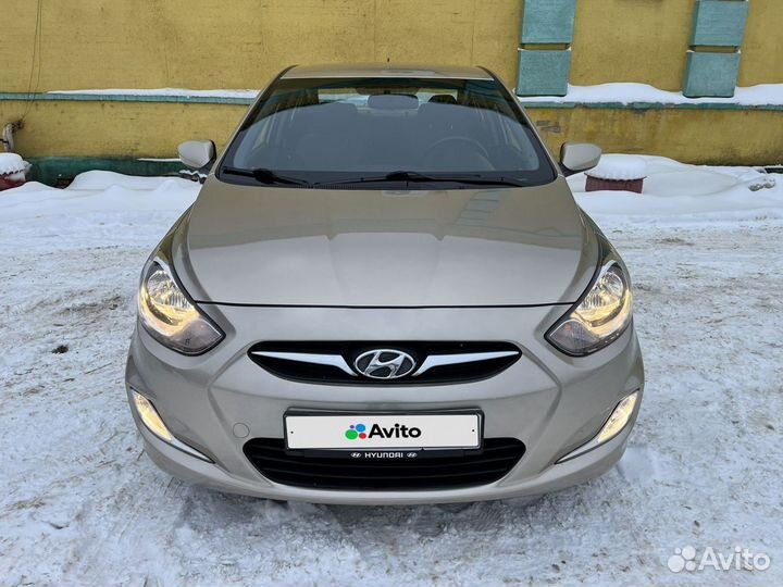 Hyundai Solaris 1.6 AT, 2011, 188 500 км