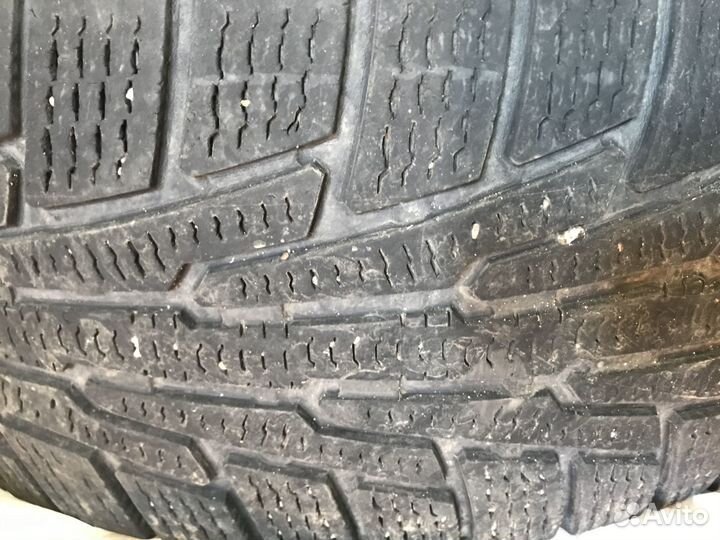 Nokian Tyres Hakkapeliitta R SUV 235/65 R17