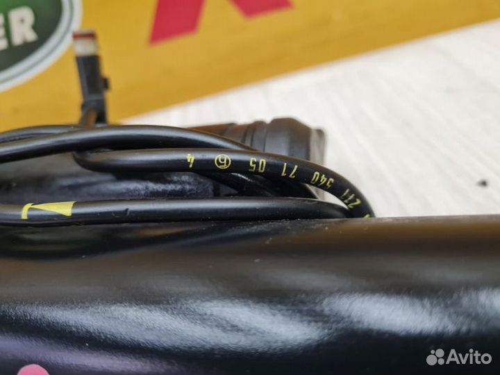 Амортизатор задний Mercedes-Benz E W211 M113 2003