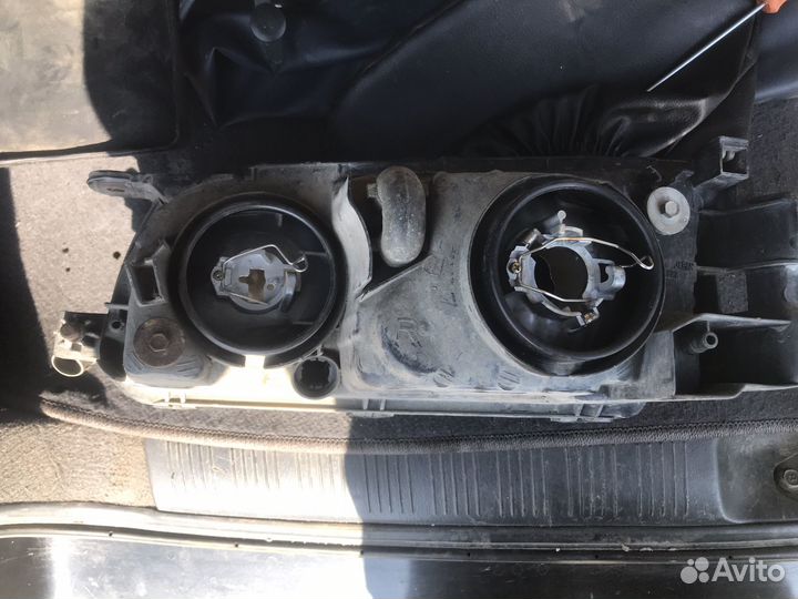 Фара mazda капелла