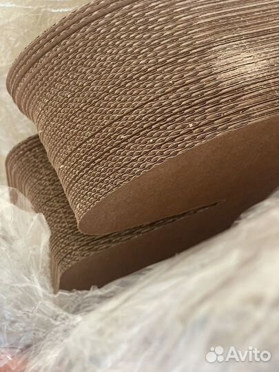 Коробки маленькие и большие