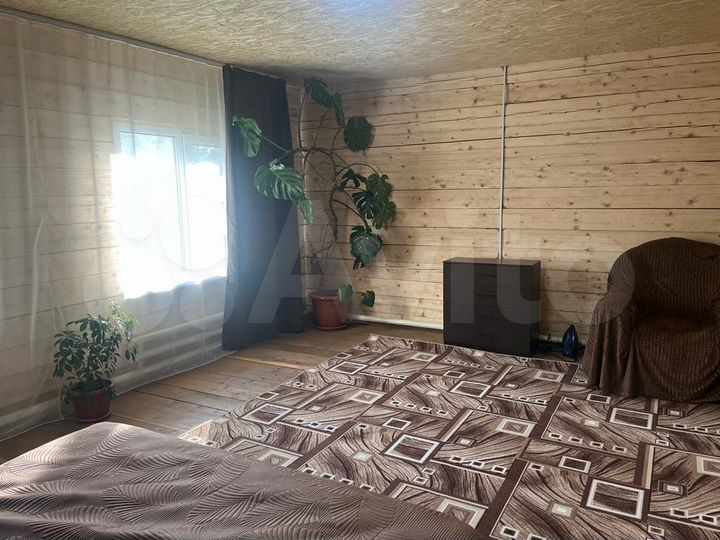 Дом 48 м² на участке 20 сот.