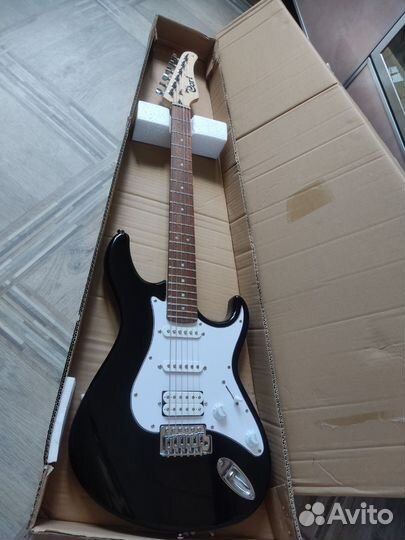 Электрогитара Cort G 110 /Индонезия/ обмен