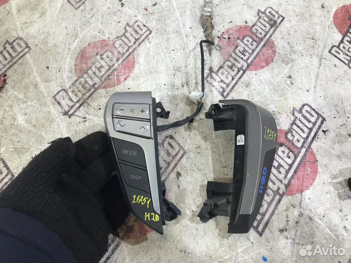 Кнопки на руль toyota vellfire ANH20W