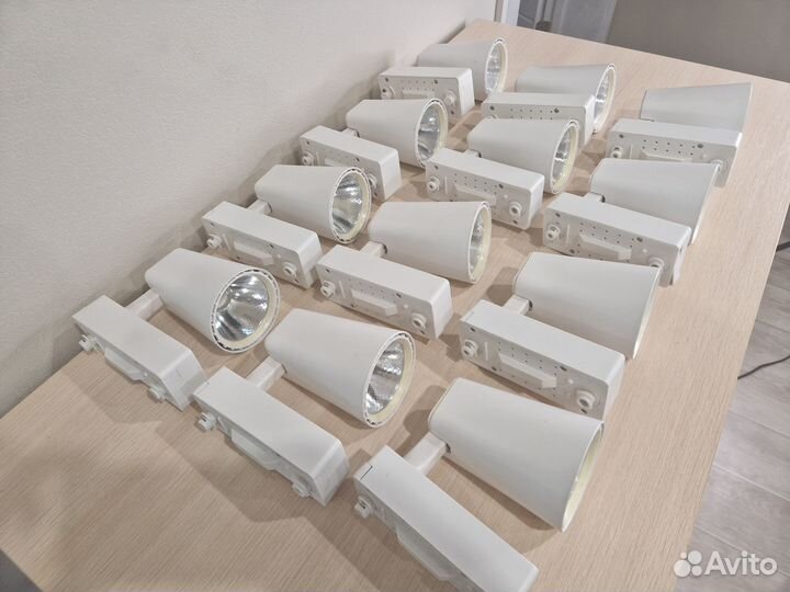 Трековый светильник эра TR4 - 20 WH