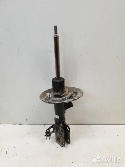 Амортизатор передний левый Toyota Camry V70 2018