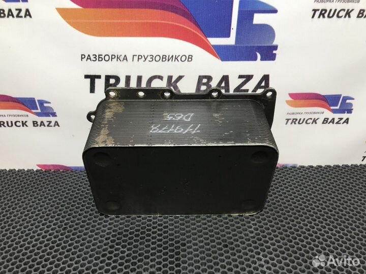 Радиатор масляный Daf XF106