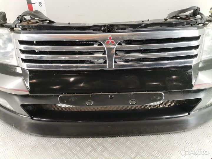 Передняя часть (ноускат) Mitsubishi Space Wagon 3