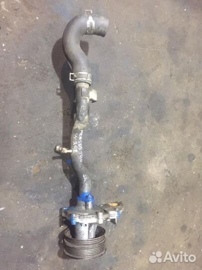 Помпа Mercedes-Benz W190,102 мотор