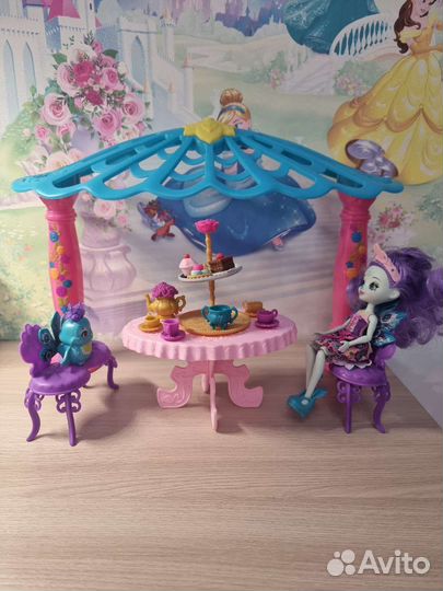 Коллекция кукол и домиков Энчантималс