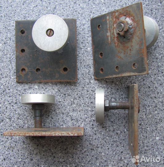 Ножка упорная на кухонную мебель Комплект