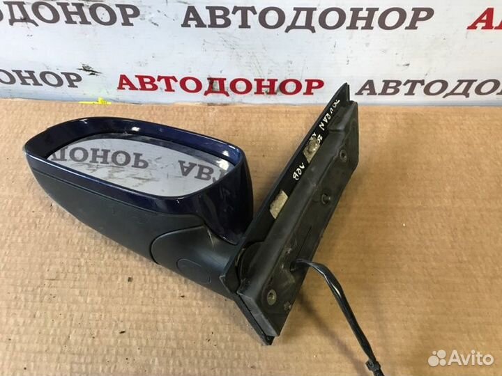 Зеркало боковое левое Volkswagen Touran 1.9D 2004