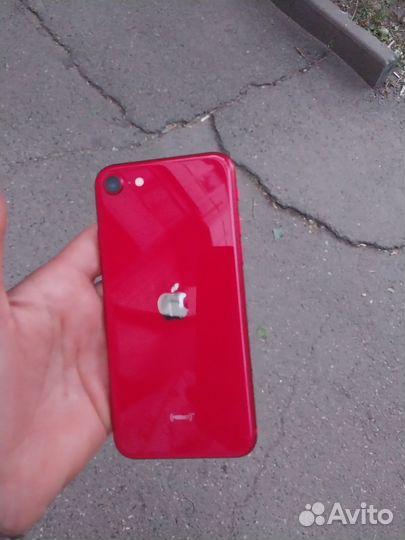 iPhone SE (2020), 64 ГБ