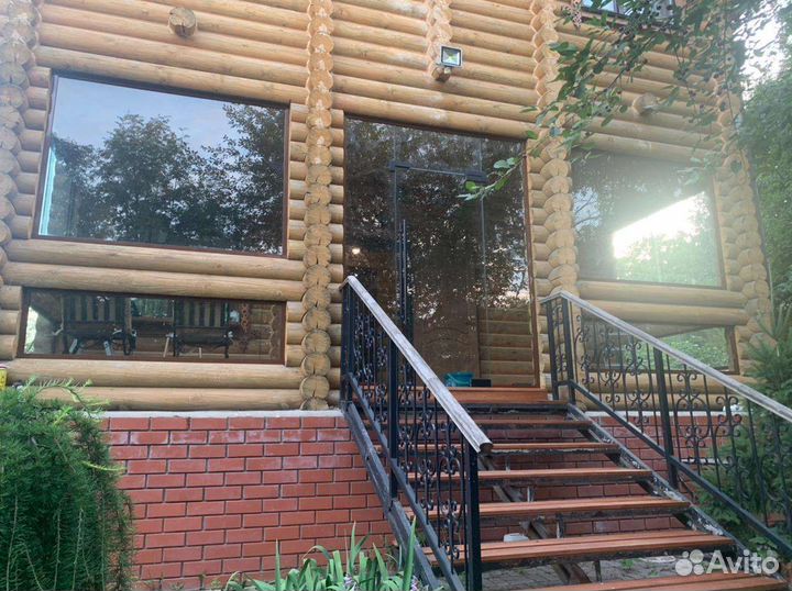 Безрамное остекление веранды