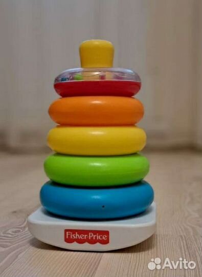 Пирамидка fisher price