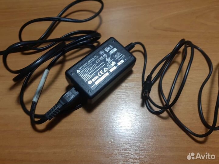 Блок питания для ноутбука