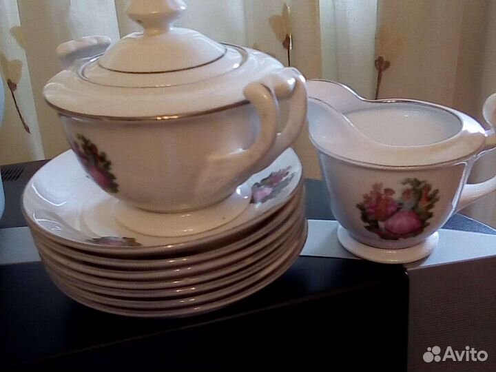 Сервизы чайные, некомплект из СССР