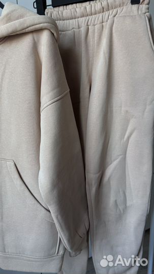 Спортивный костюм на флисе женский