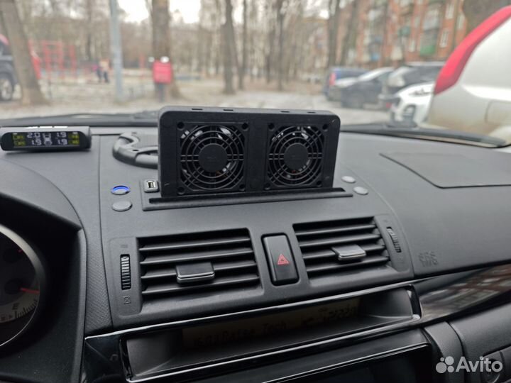 Держатель для планшета Мазда 3бк