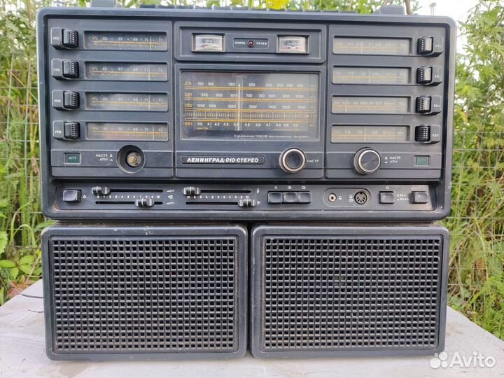 Радиоприёмник ленинград-010-стерео