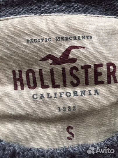 Hollister джемпер S/46