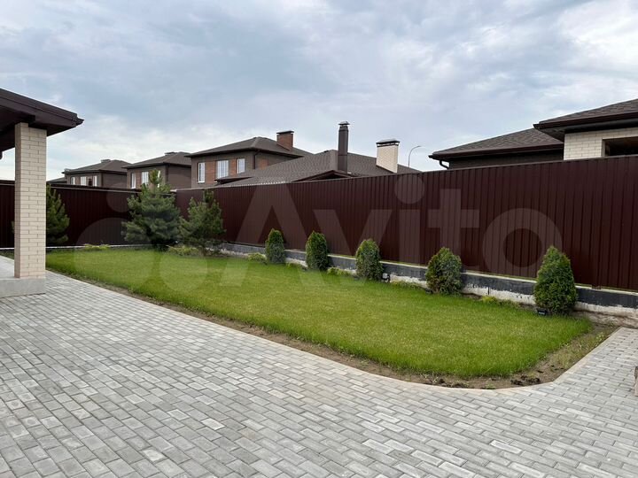 Дом 100 м² на участке 5 сот.