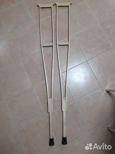 Продаю костыли для взрослого