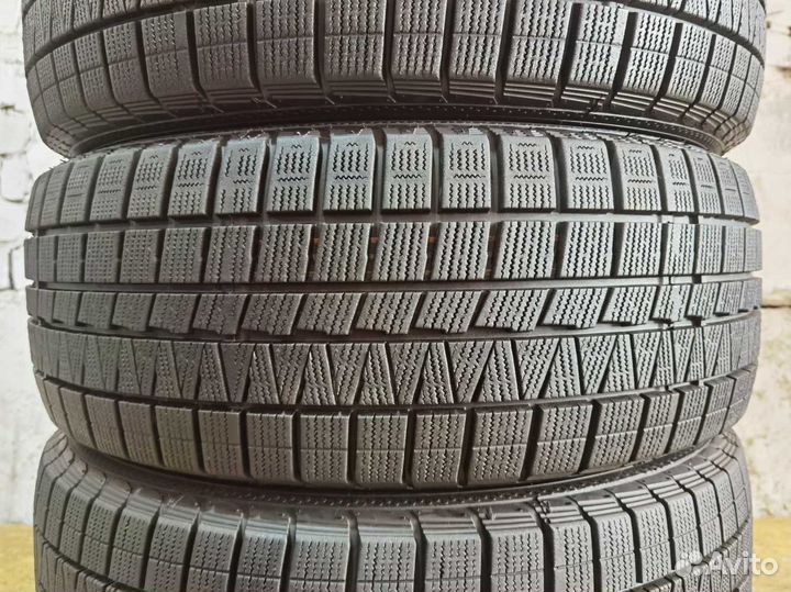 Nankang ESSN-1 Corsafa 225/55 R17 97Q