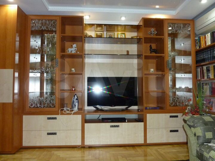 4-к. квартира, 80 м², 6/9 эт.